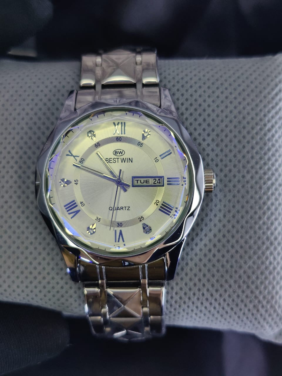 BESTWIN DAY/DATE WATCH