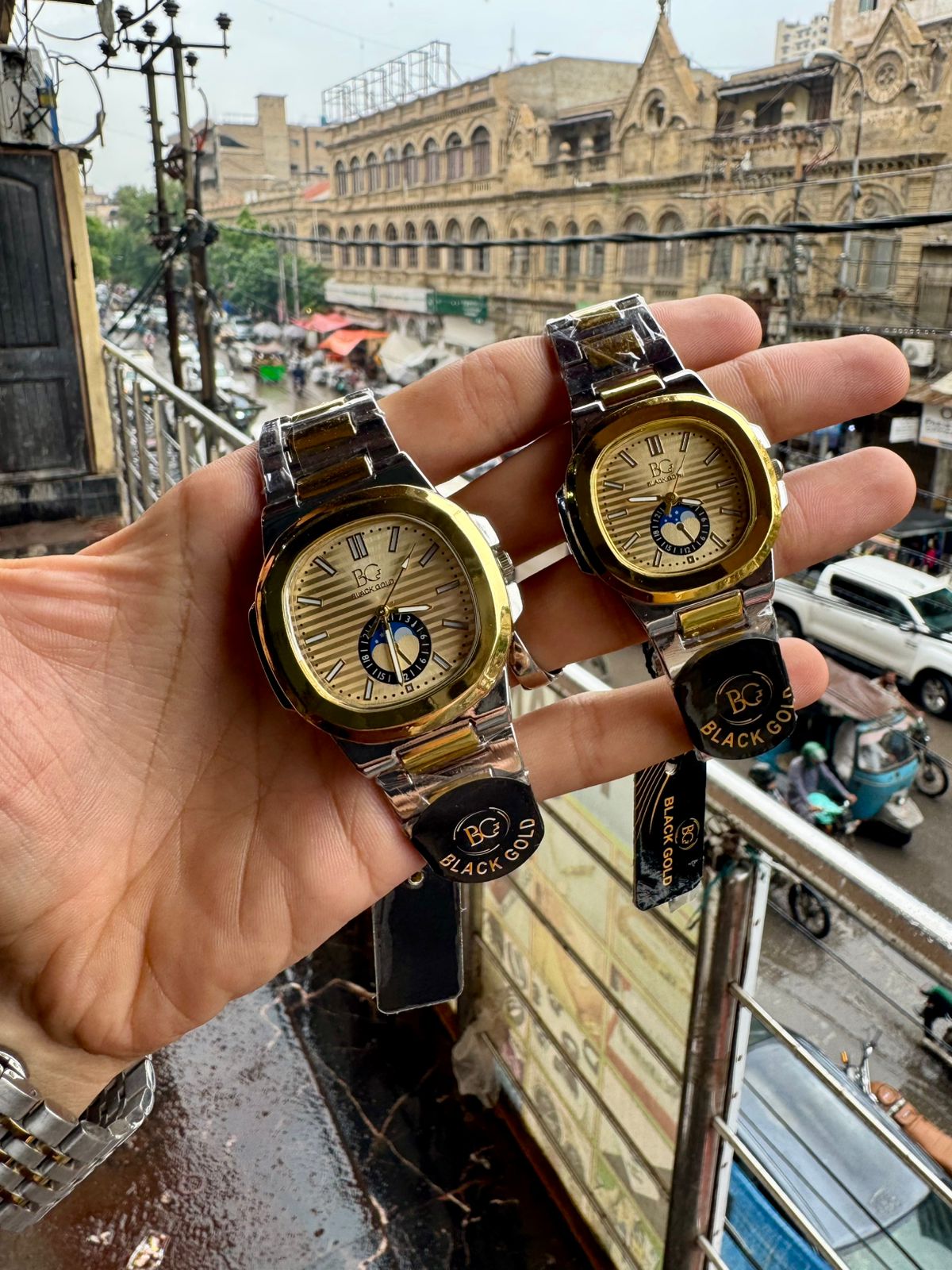 Black Gold Couple Watch